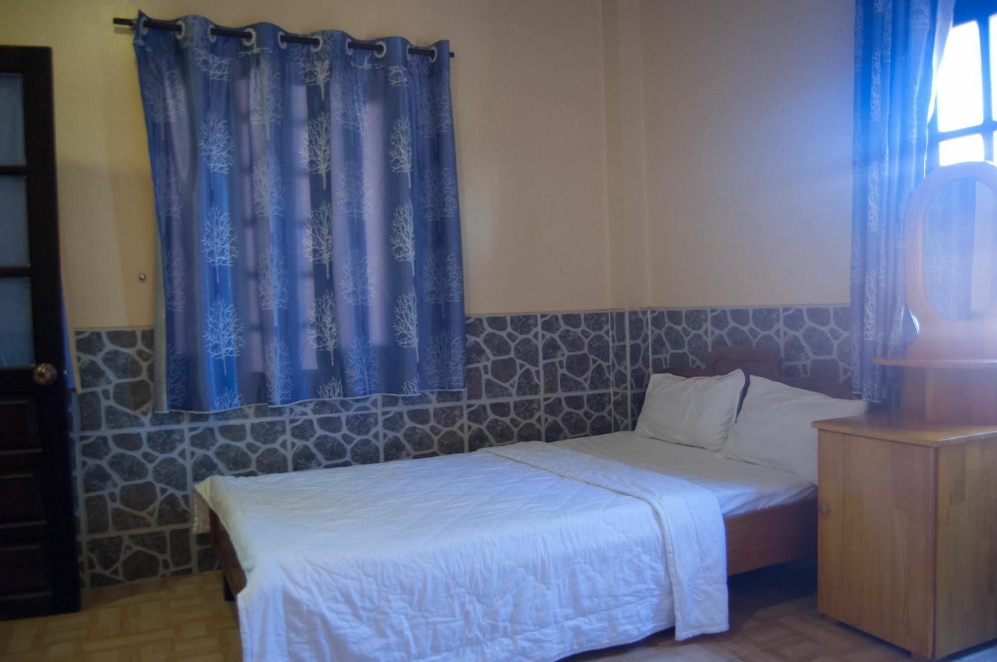 Thien Son Hostel - Giap Bien Муйне Екстер'єр фото
